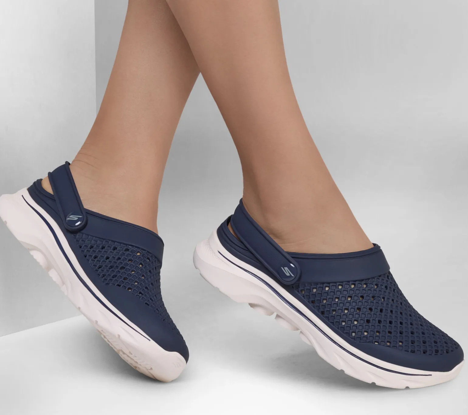 Foamies: GO WALK 7 - Joyous