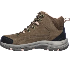 Relaxed Fit: Trego - Alpine Trail