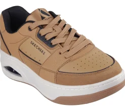 Uno Court - Low Post Match